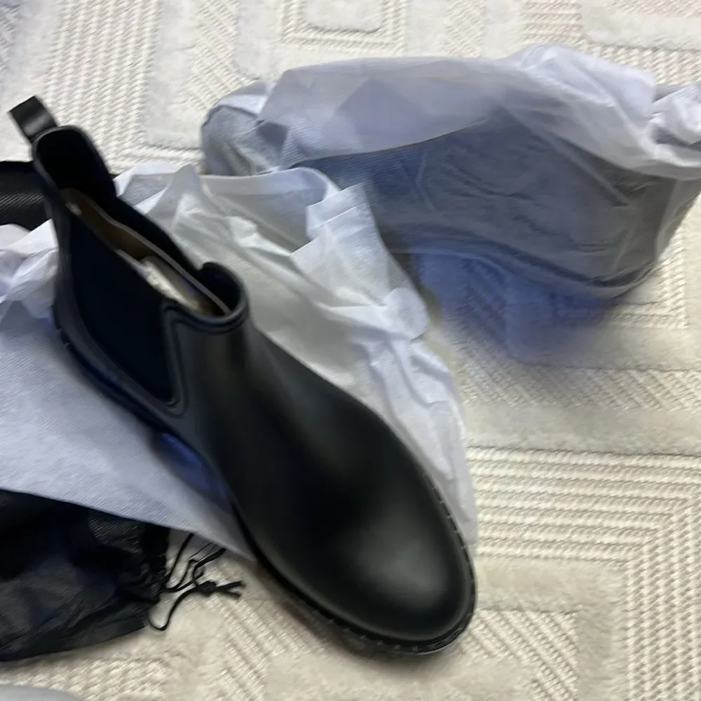 JUST FAB - DIXIE RAIN BOOT in Black